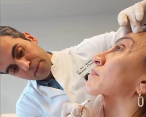 Richtige Balance bei Schönheitsoperationen, Difine Essen, Plastische und Ästhetische Chirurgie
