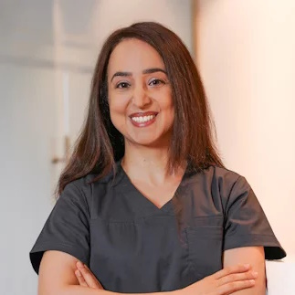 Dr. Salimeh Sirous, Fachärztin für Plastische und Ästhetische Chirurgie, Difine Essen 